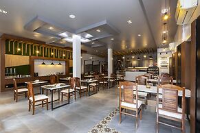 Blanc Smith Residence