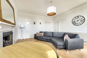 Johnston Terrace Apartment