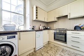 Johnston Terrace Apartment