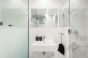 Greece U Around Athens Thissio Suites