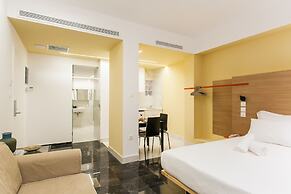 Greece U Around Athens Thissio Suites