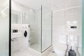 Greece U Around Athens Thissio Suites