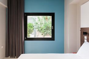 Greece U Around Athens Thissio Suites