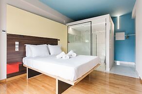 Greece U Around Athens Thissio Suites