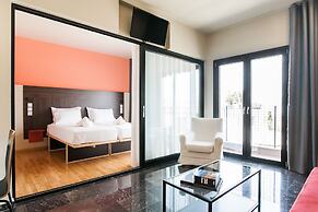 Greece U Around Athens Thissio Suites