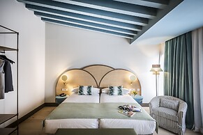 Intelier Casa de Indias Hotel