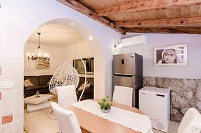 Camelia Luxury Apartments