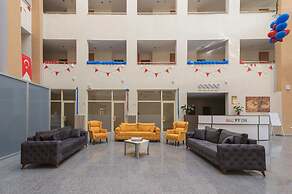 Selahaddin Eyyubi Uygulama Oteli