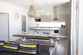 Nallikari Seaside Villas