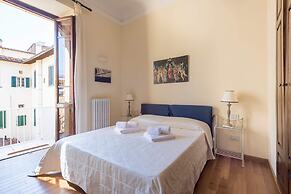 Charming 2bed Apt Overlooking Duomo