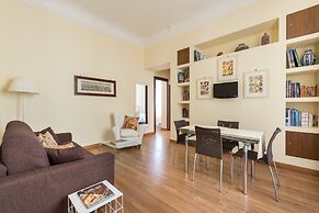 Charming 2bed Apt Overlooking Duomo