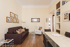 Charming 2bed Apt Overlooking Duomo