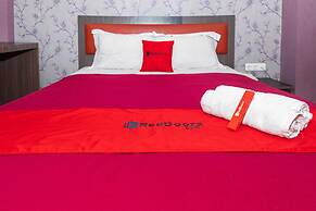 RedDoorz Plus @ Paal 2 Manado