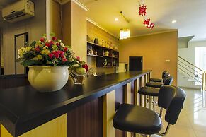 RedDoorz Plus @ Paal 2 Manado