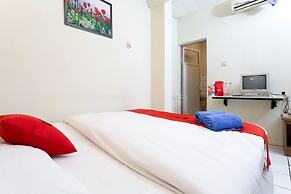 RedDoorz @ Supratman Street