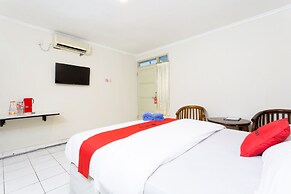 RedDoorz @ Supratman Street