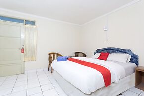 RedDoorz @ Supratman Street