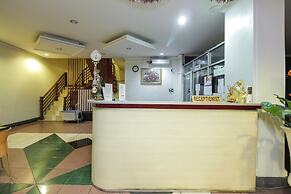 RedDoorz near Bethesda Manado