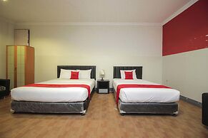 RedDoorz near Bethesda Manado