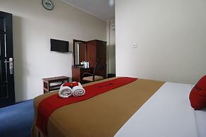 RedDoorz Plus @ Jalan Raden Intan Lampung