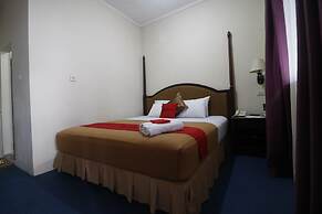 RedDoorz Plus @ Jalan Raden Intan Lampung