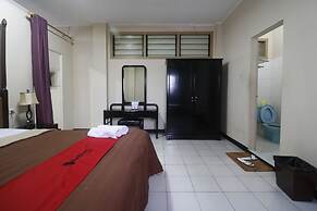 RedDoorz Plus @ Jalan Raden Intan Lampung