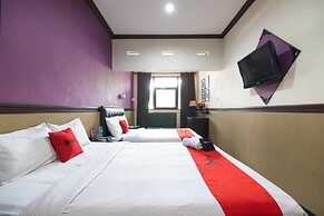 RedDoorz @ Urip Sumoharjo