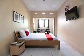 RedDoorz @ Urip Sumoharjo