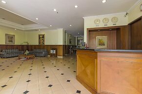 RedDoorz Plus near GBK Senayan