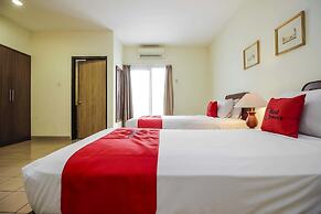 RedDoorz Plus near GBK Senayan