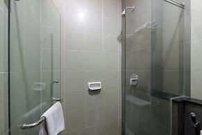 RedDoorz Plus near GBK Senayan