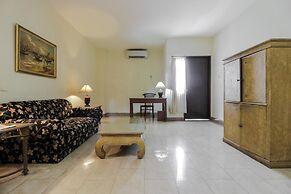 RedDoorz Plus near GBK Senayan