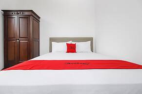 RedDoorz @ Permata Sari Karawaci
