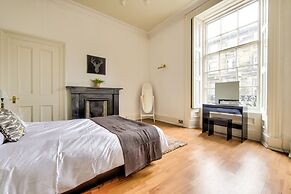 Alva - City Centre Apartment