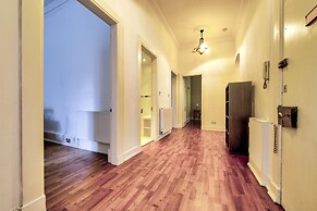 Alva - City Centre Apartment