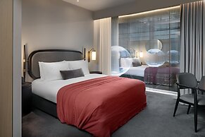 The Stratford, Autograph Collection