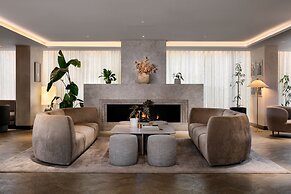 The Stratford, Autograph Collection