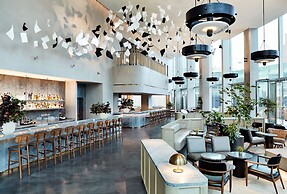 The Stratford, Autograph Collection