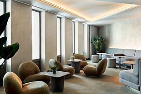 The Stratford, Autograph Collection