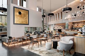 The Stratford, Autograph Collection