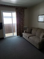 Shemron Suites Hotel
