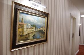 Barin Residence Centre