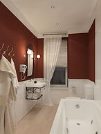 Barin Residence Centre