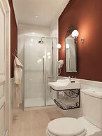 Barin Residence Centre