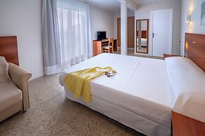 Hotel GHT Simeón