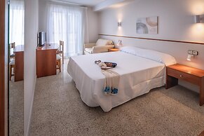 Hotel GHT Simeón