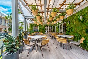 Lennox Hotel Miami Beach