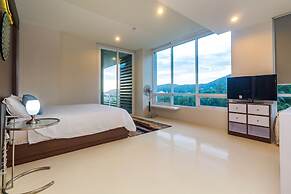 The Palm at Veloche by Lofty