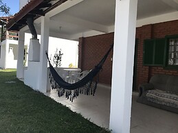 Casa a 50 metros da praia da Armação