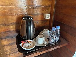 Sunset Hill Penida Resort